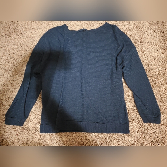 Navy blue long sleeve top - Picture 1 of 6